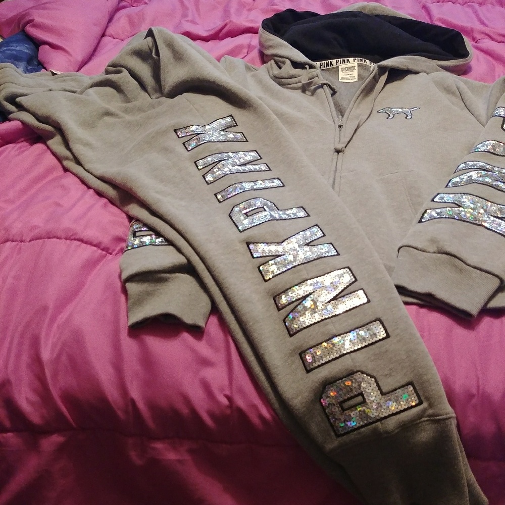 Pink VS Bling Jogger Set